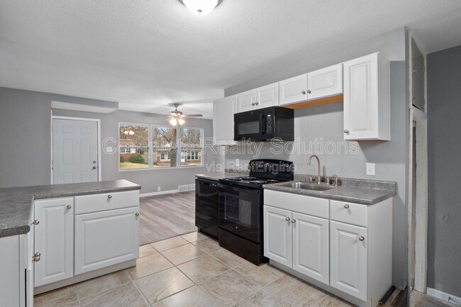Foto del edificio - 50 Lynn Meadows Ln