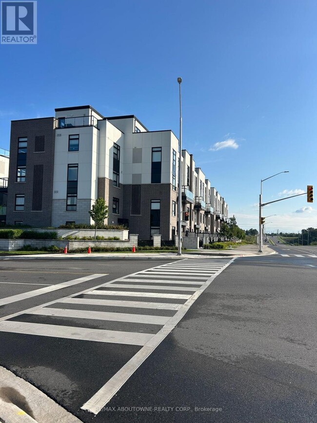 Building Photo - 1581 Rose Way