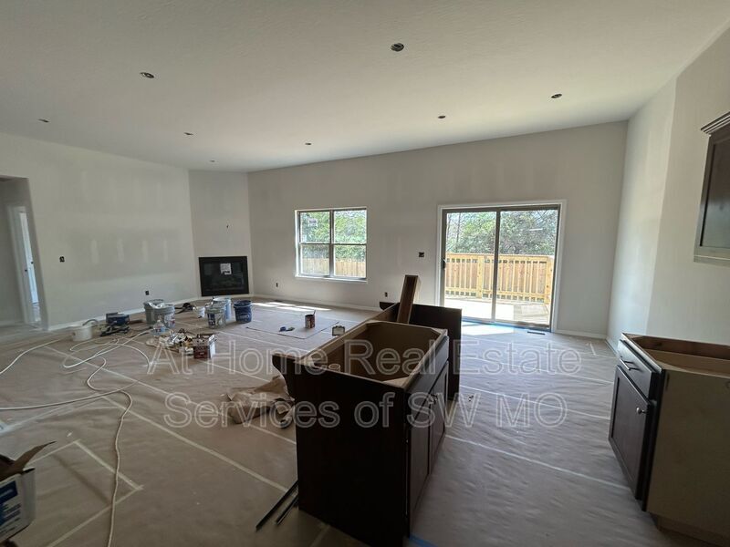 206 Rosalie St, Strafford, MO 65757 House Rental in Strafford, MO