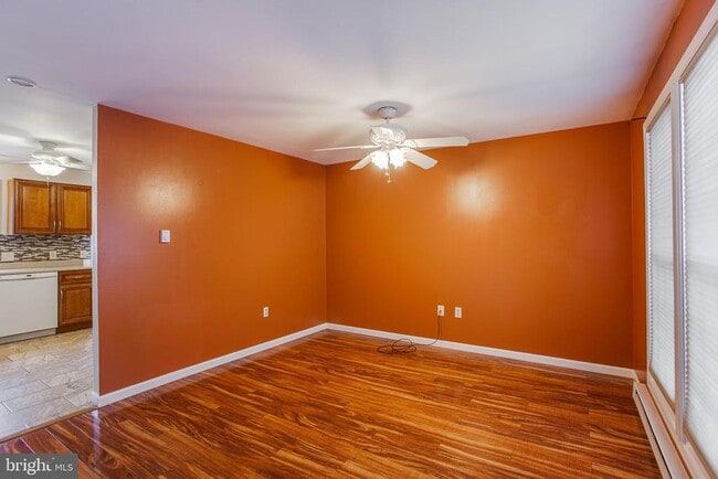 Building Photo - 105 Pulte Rd