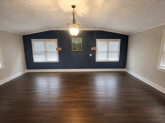 Foto del edificio - 3380 Williams Rd NE