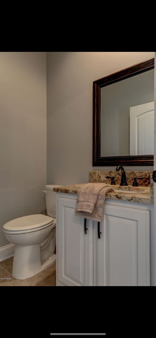 Building Photo - 505 N Montauban Dr