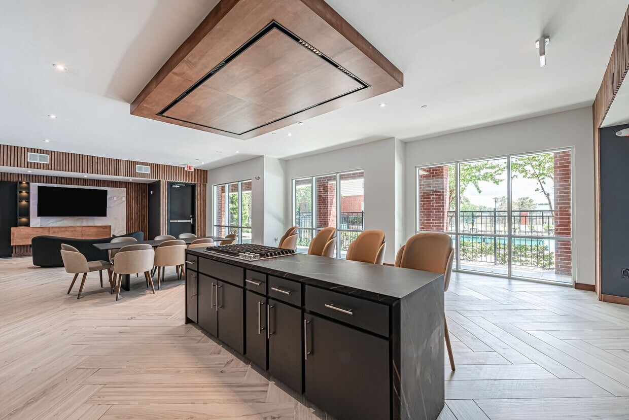 Foto del edificio - 8877 Lakes at 610 Dr