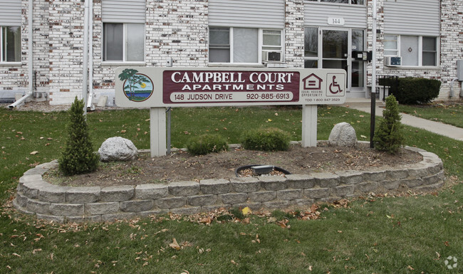 Foto del edificio - Campbell Court Apartments