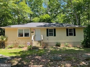 Building Photo - 12632 Western Cir