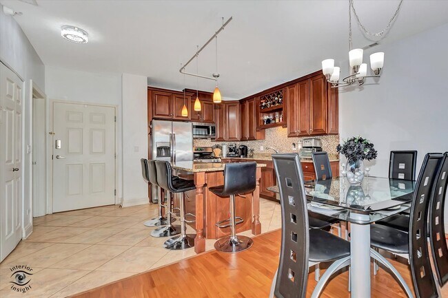 Foto del edificio - 4330 N Neva Ave