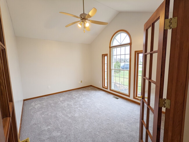 Building Photo - 9547 Wayne Brown Dr
