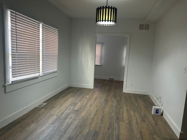 Foto del edificio - 1407 S 4th St