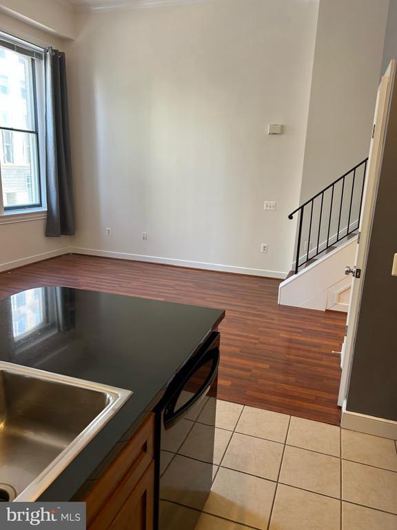 Foto del edificio - 616 E St NW
