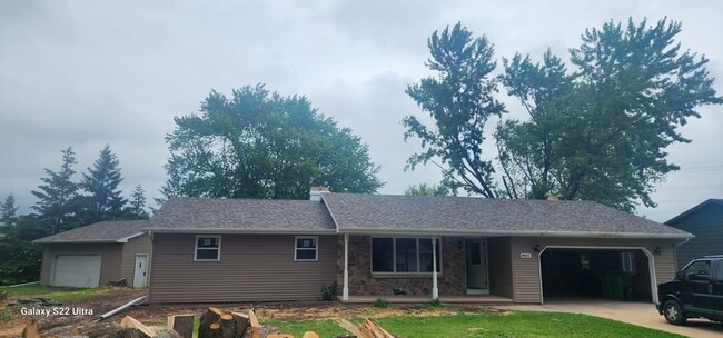 Building Photo - N9616 Mary Dr