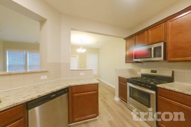 Building Photo - 3444 Baylor Cir