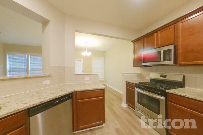 Foto del edificio - 3444 Baylor Cir
