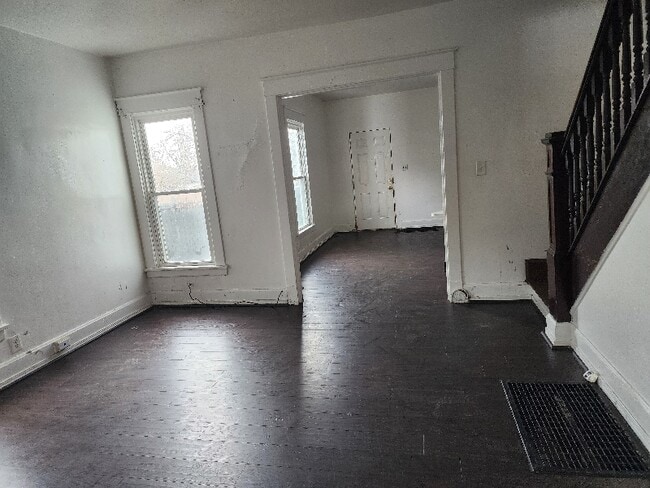 Foto del edificio - 2105 Arlington Ave