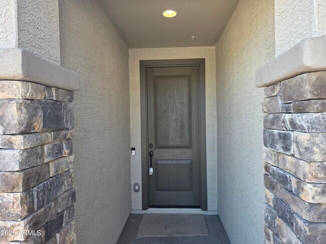 Building Photo - 12215 W Lonesome Trl