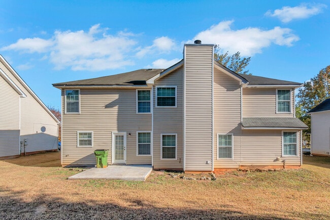 Foto del edificio - 65 Oak Manor Dr