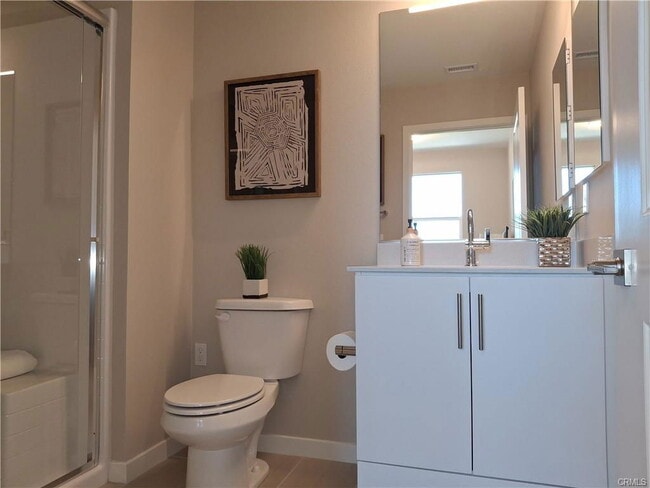 Building Photo - 109 S Laxore St