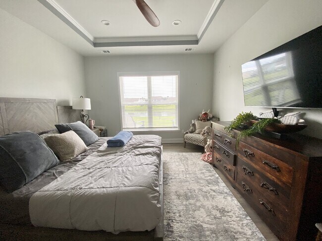 Building Photo - Furnished Single Family Home in The Landings!