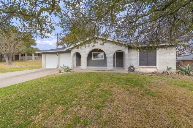 308 S Blue Ridge Pkwy, Cedar Park, TX 78613 - House Rental in Cedar ...