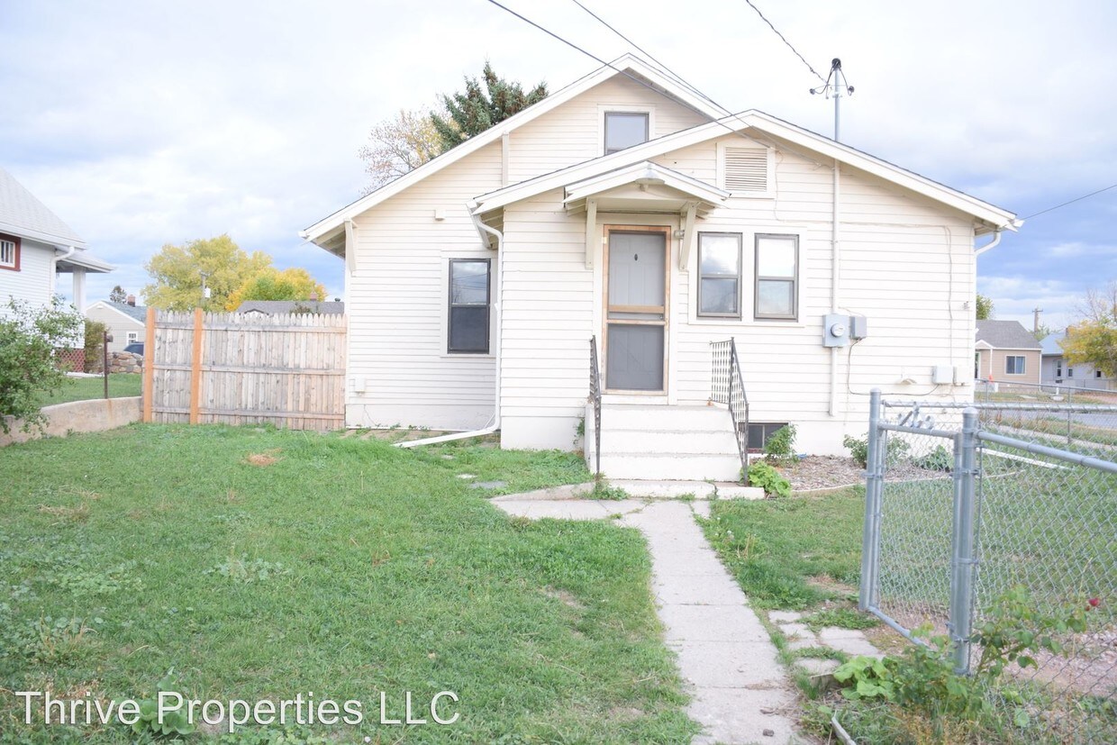 Primary Photo - 1103 Haines Ave