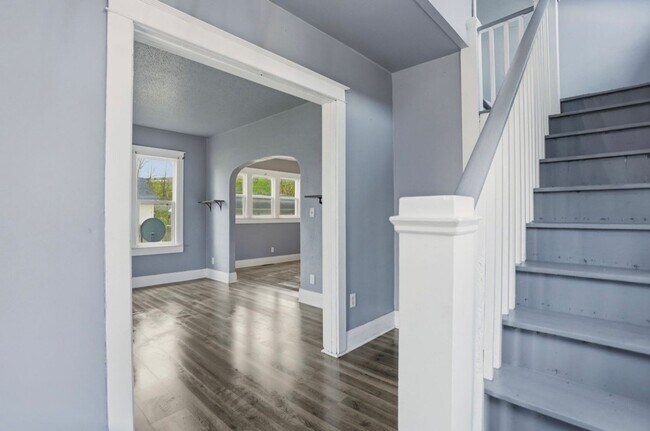 Foto del edificio - Spacious 4 Bed / 1 Bath Home in Carrollton Township!