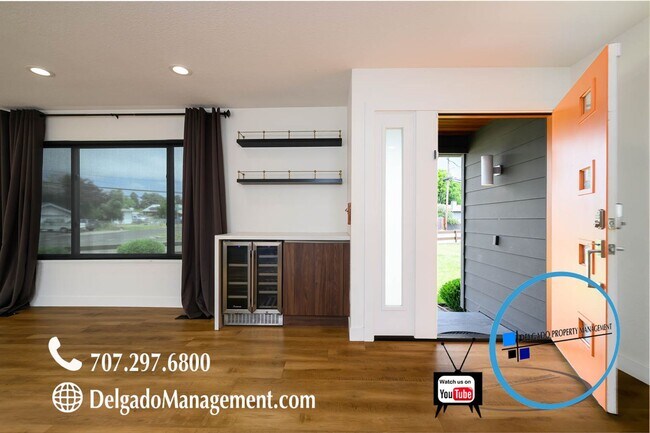 Foto del edificio - Mid-Century style combined with a great backyard!