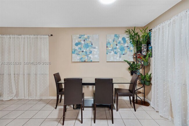 Foto del edificio - 301 SW 86th Ave