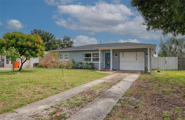 Building Photo - 5213 97th Way N