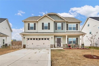 Building Photo - 5344 Debut Ave