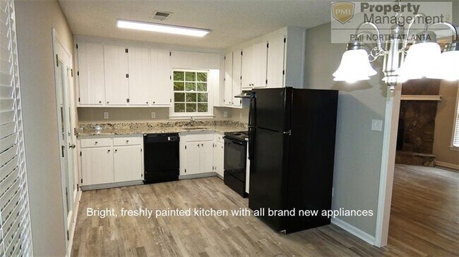 Foto del edificio - 1625 Bald Ridge Marina Rd