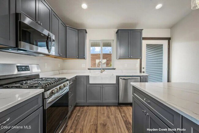Foto del edificio - Beautiful Newer 3 Bedroom Home in Brookshire – Mountain Views!