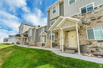 Building Photo - 14409 S Oakfield Way