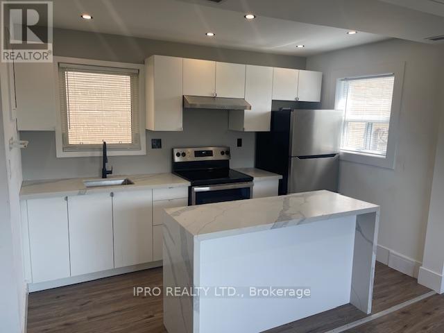 Building Photo - 75 Dunraven Dr