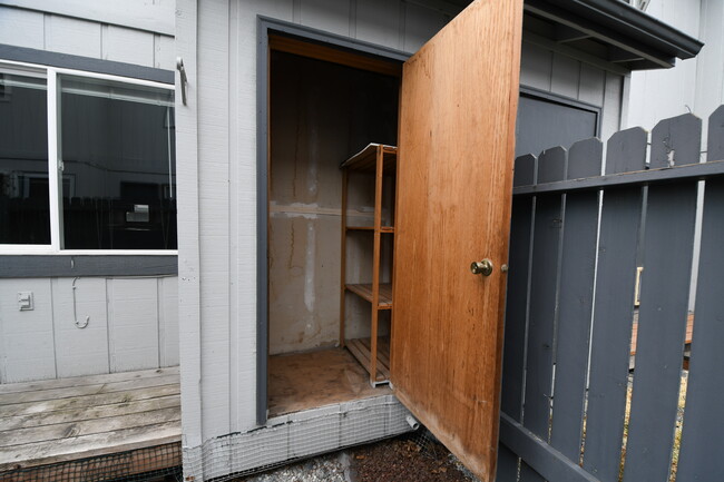 Ample shed storage in back - 4045 E 20th Ave