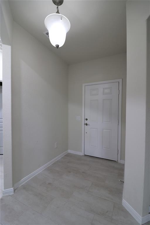 Building Photo - 5242 Ivory Glass Dr