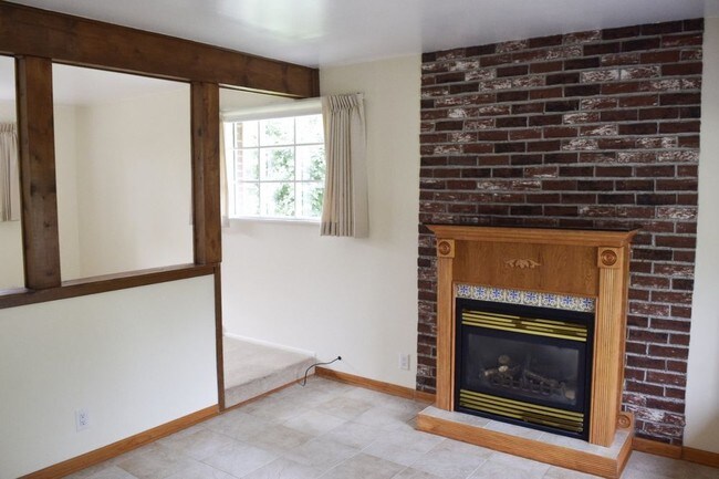 Building Photo - 3540 W Pimlico Ave