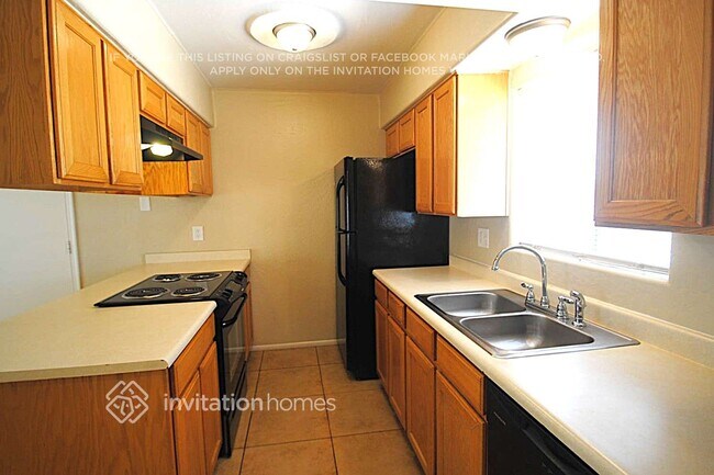 Foto del edificio - 6207 W Britton Ave