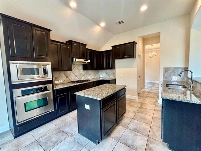 Foto del edificio - 2501 Speidel Dr