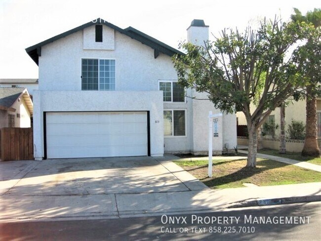 Building Photo - 813 Firethorn St