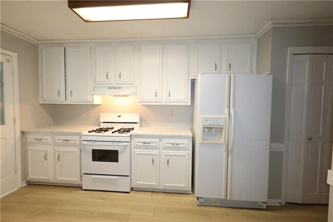 Foto del edificio - 1092 Mountain Springs Dr