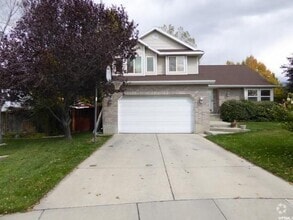 Building Photo - 601 Cherry Plum Ct