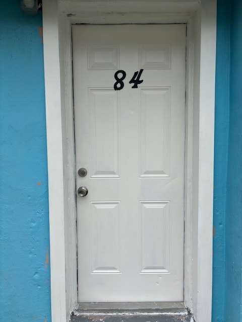 Building Photo - 1064 N Tamiami Trl