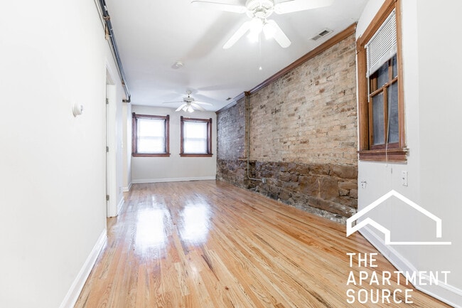 Foto del edificio - 1208 W Wrightwood Ave