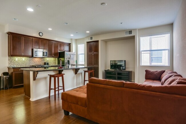 Building Photo - 2623 Rawhide Ln