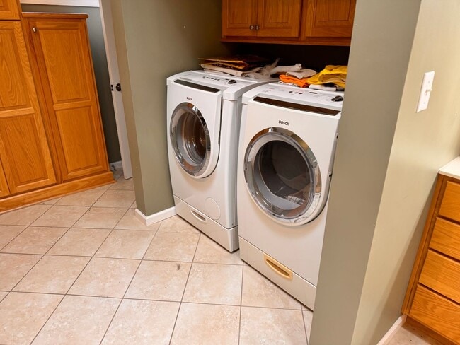 Foto del edificio - Nice large country setting close to town