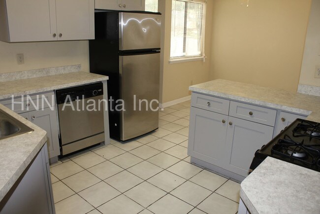 Foto del edificio - Ranch Style Home! Spacious Floor Plan