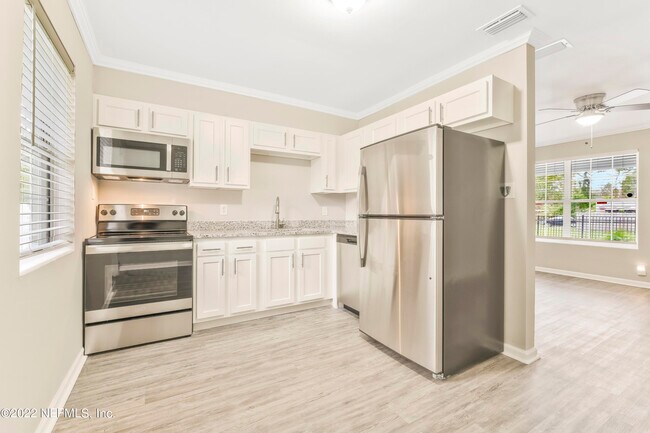 Foto del edificio - 10309 Haverford Rd