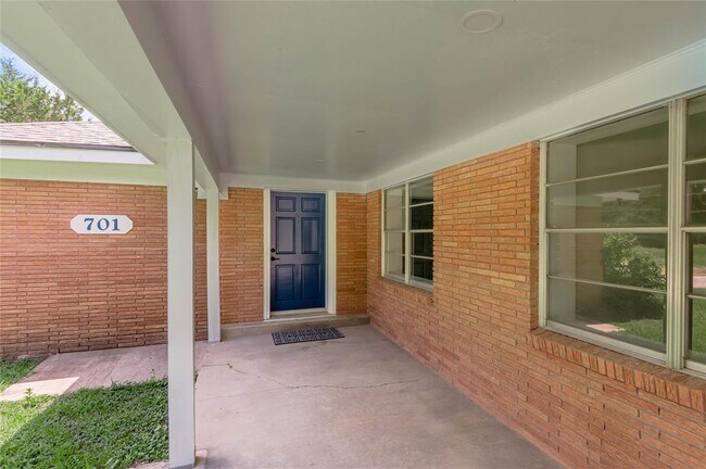Foto del edificio - 701 Martin Luther King Dr