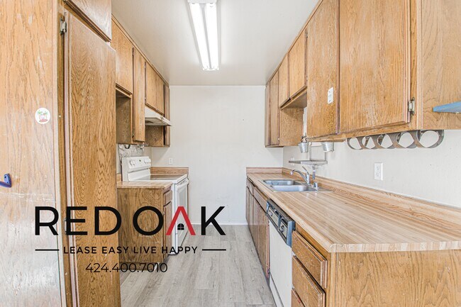 Foto del edificio - 14255 Tyler St