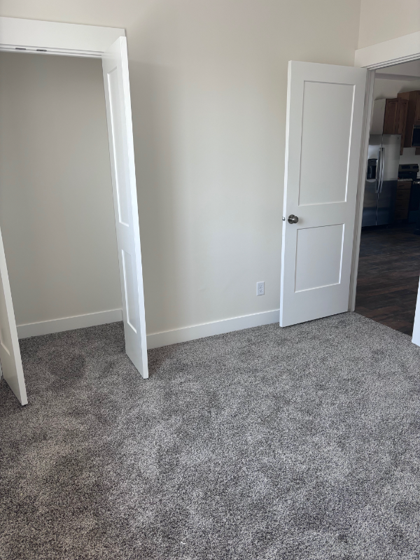 Foto del edificio - 9414 Abigail Ln