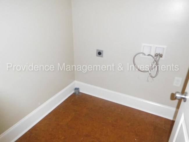 Foto del edificio - 312 N Central Ave
